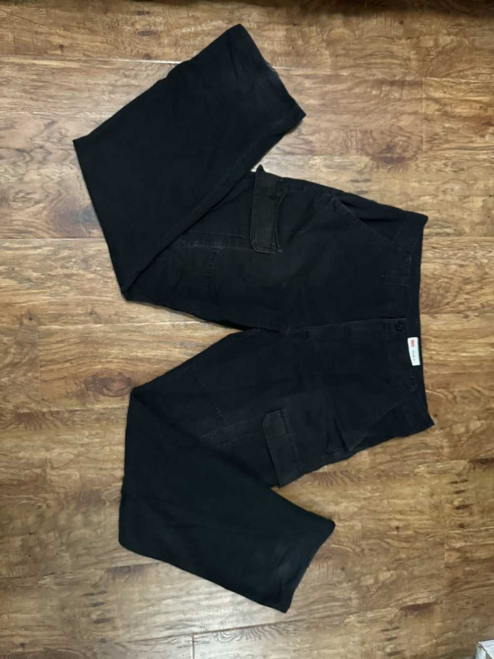 Wrangler Wrangler Black Cargos 36x34 - image 1