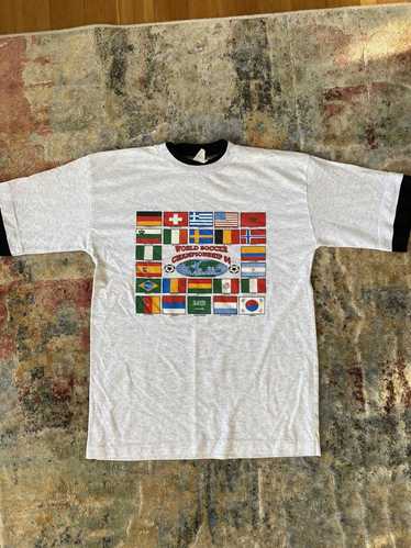 Vintage 1994 World Cup Soccer Nutmeg T-shirt Large Soccer
