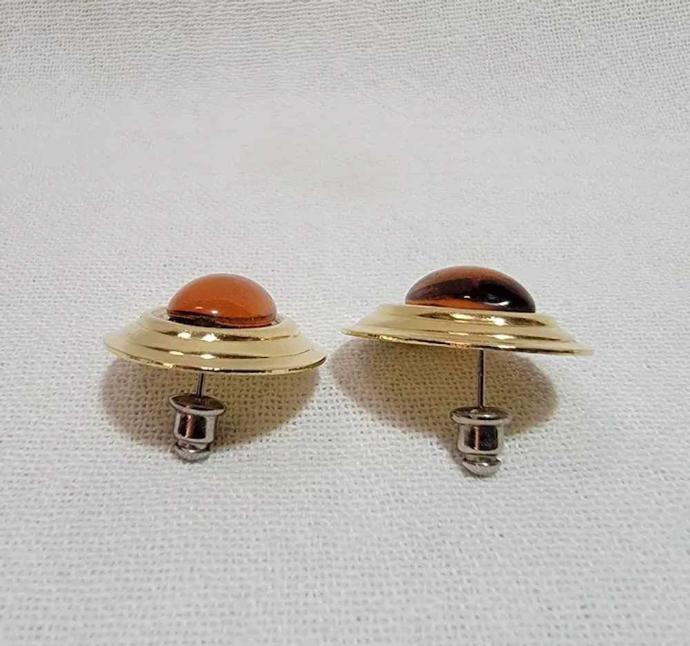 Vintage goldtone and imitation amber earrings - image 10