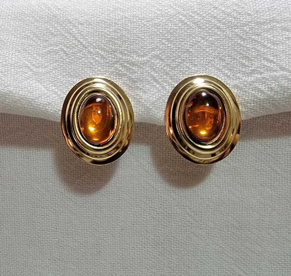 Vintage goldtone and imitation amber earrings - image 3