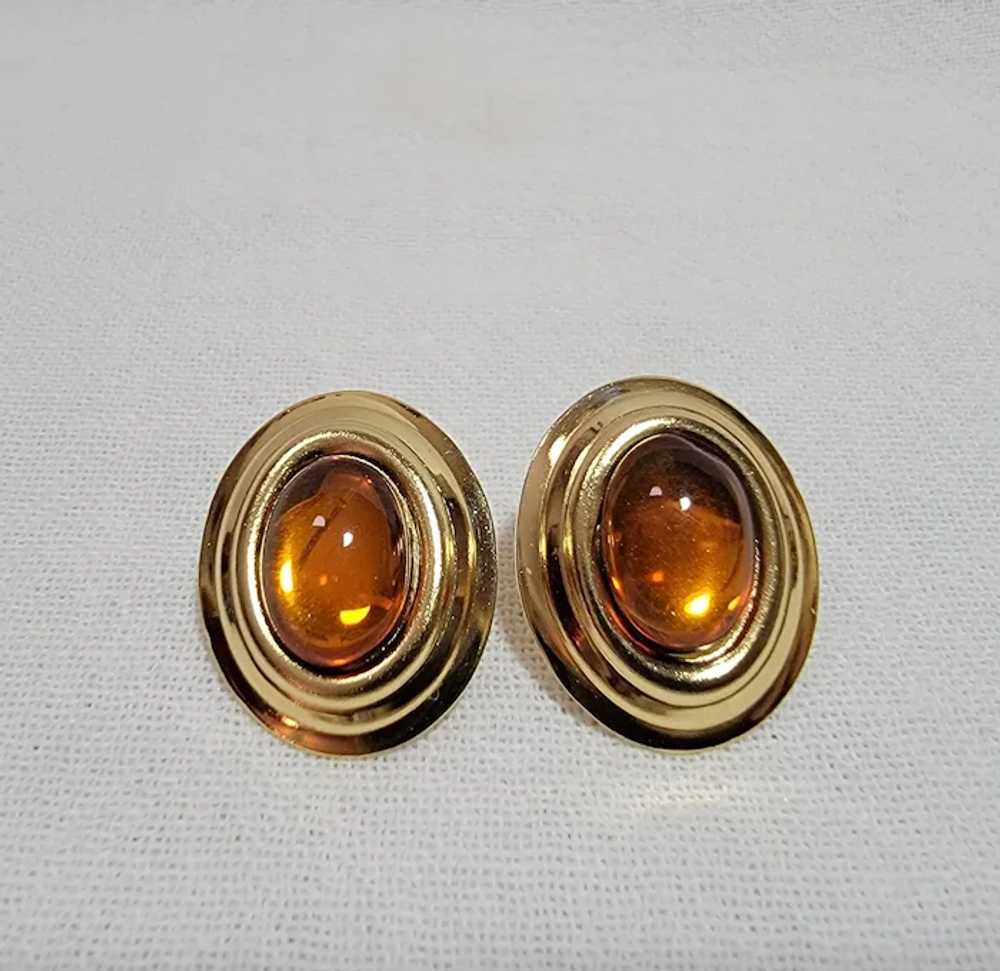 Vintage goldtone and imitation amber earrings - image 4