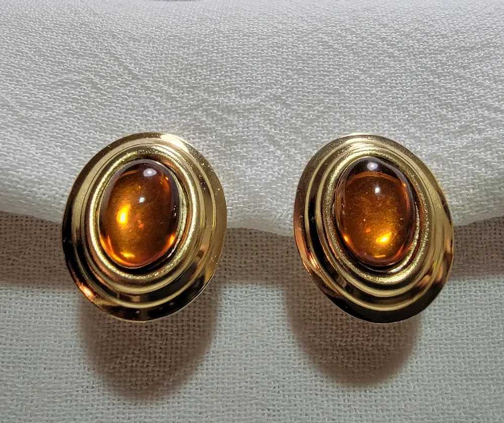 Vintage goldtone and imitation amber earrings - image 5