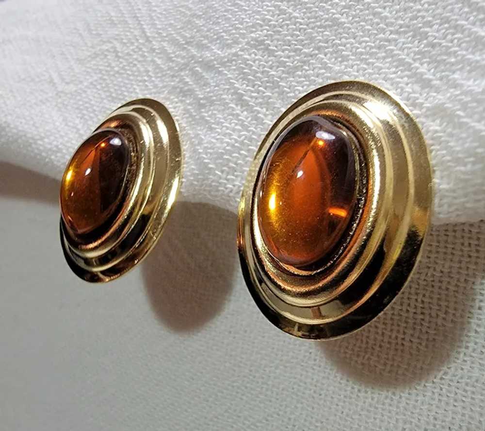 Vintage goldtone and imitation amber earrings - image 7