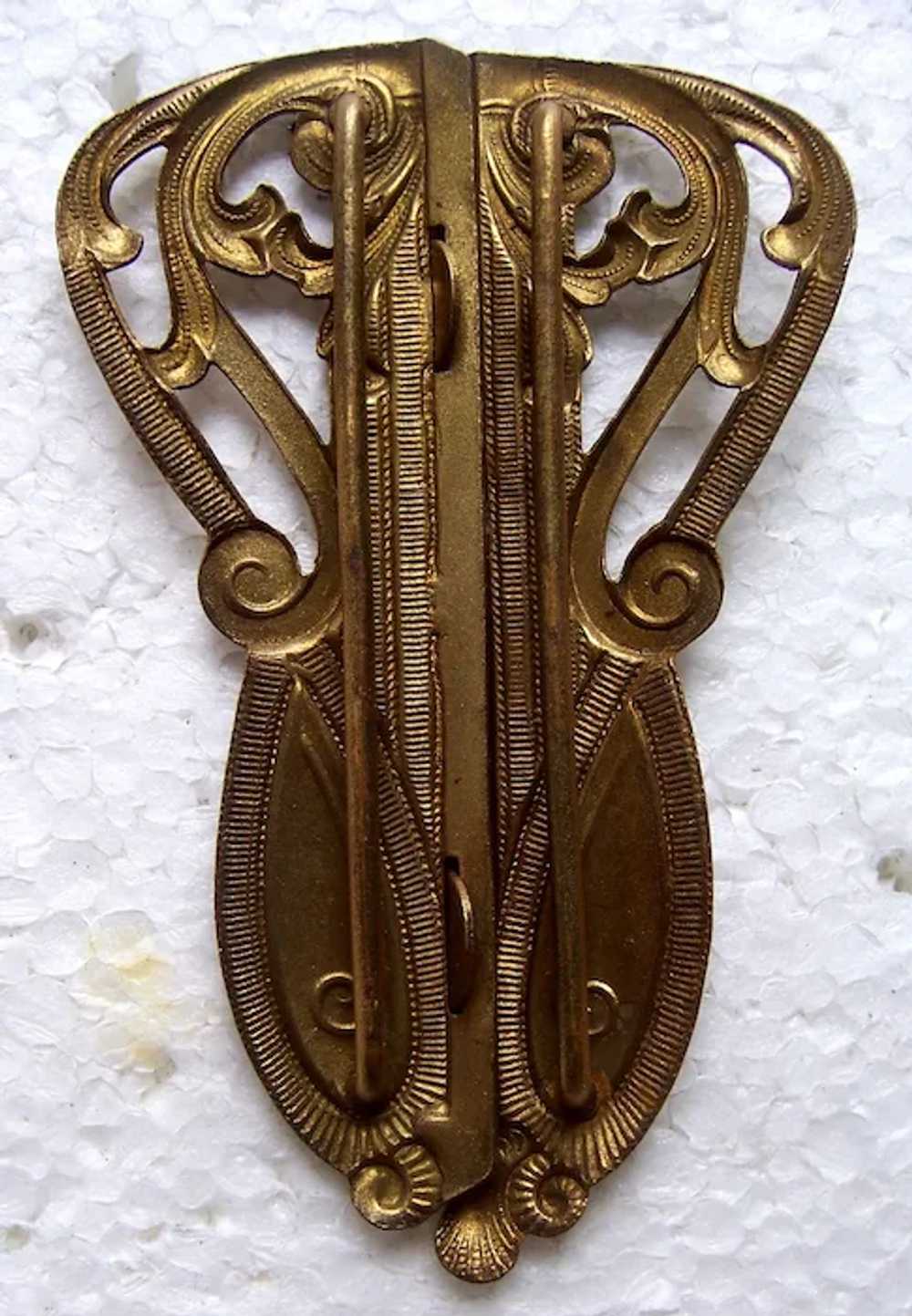 Two Art Nouveau belt or sash buckles in gilded re… - image 8