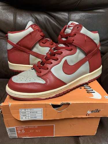 Nike Nike Dunk High QK VNTG 2008 UNLV Grey/Red