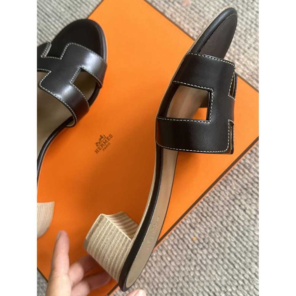 Hermès Oasis leather sandal - image 5