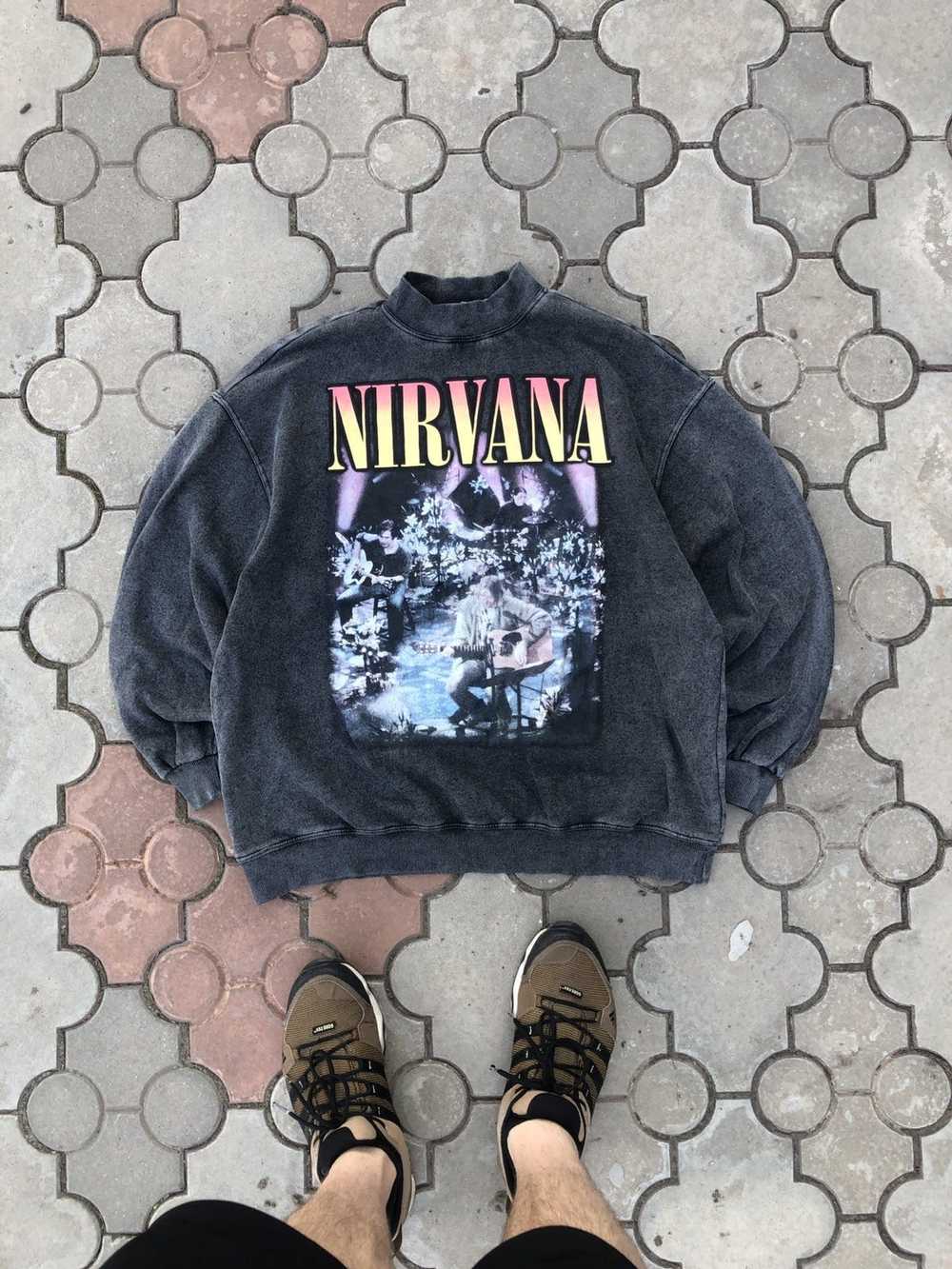 Band Tees × Nirvana × Rock Band Vintage Nirvana A… - image 4