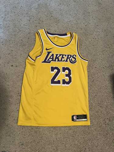 NWT LA Lakers LeBron James Authentic Nike Vapor Knit Home Jersey Gold  Yellow 40