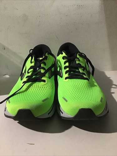 Size 11.5 - single - Gem