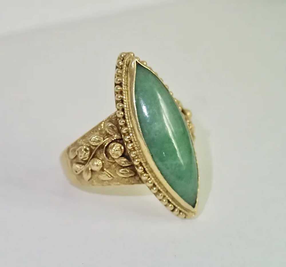 Ring ; Jadeite Jade & 22K , Vintage Chinese - image 3