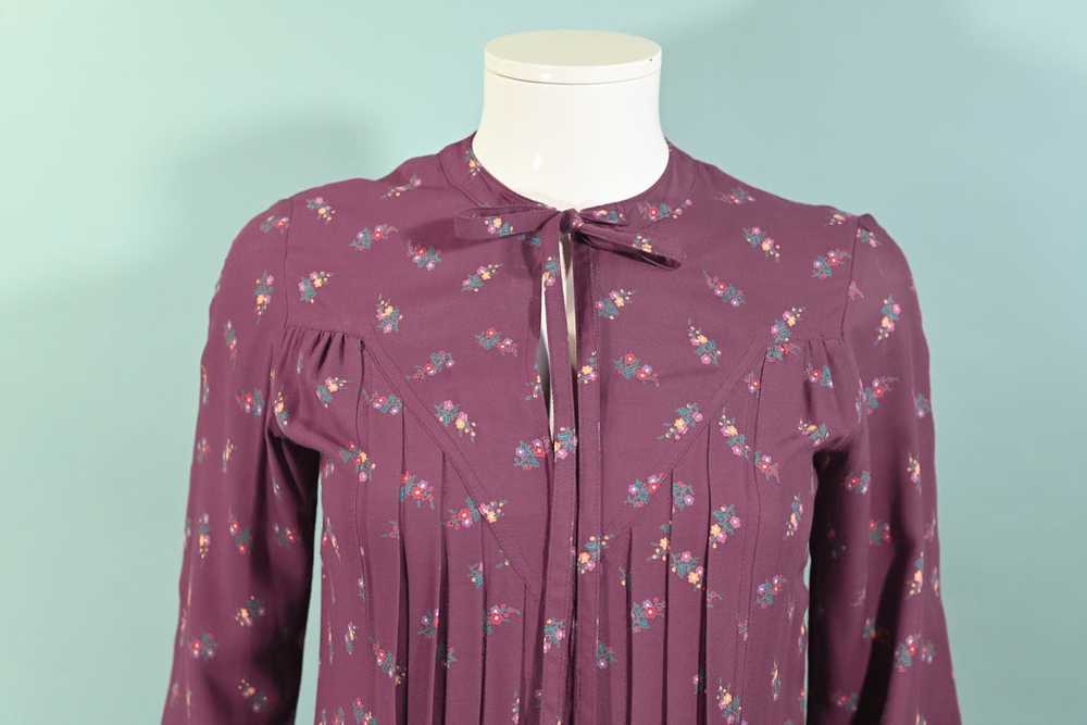 70s Nipon Boutique Floral Dress, Pleated Dark Aca… - image 3