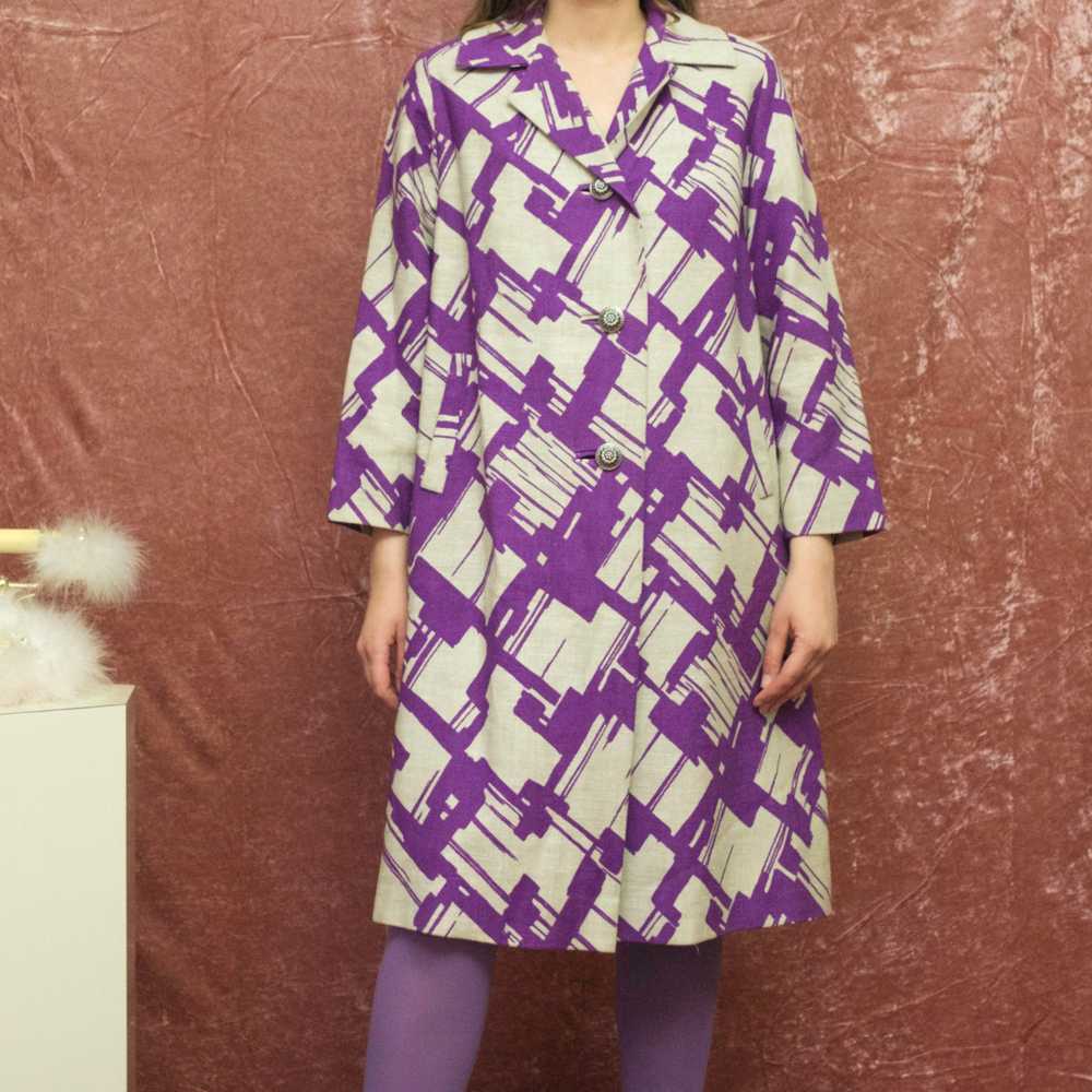 1960s purple crosshatch print linen coat - image 2