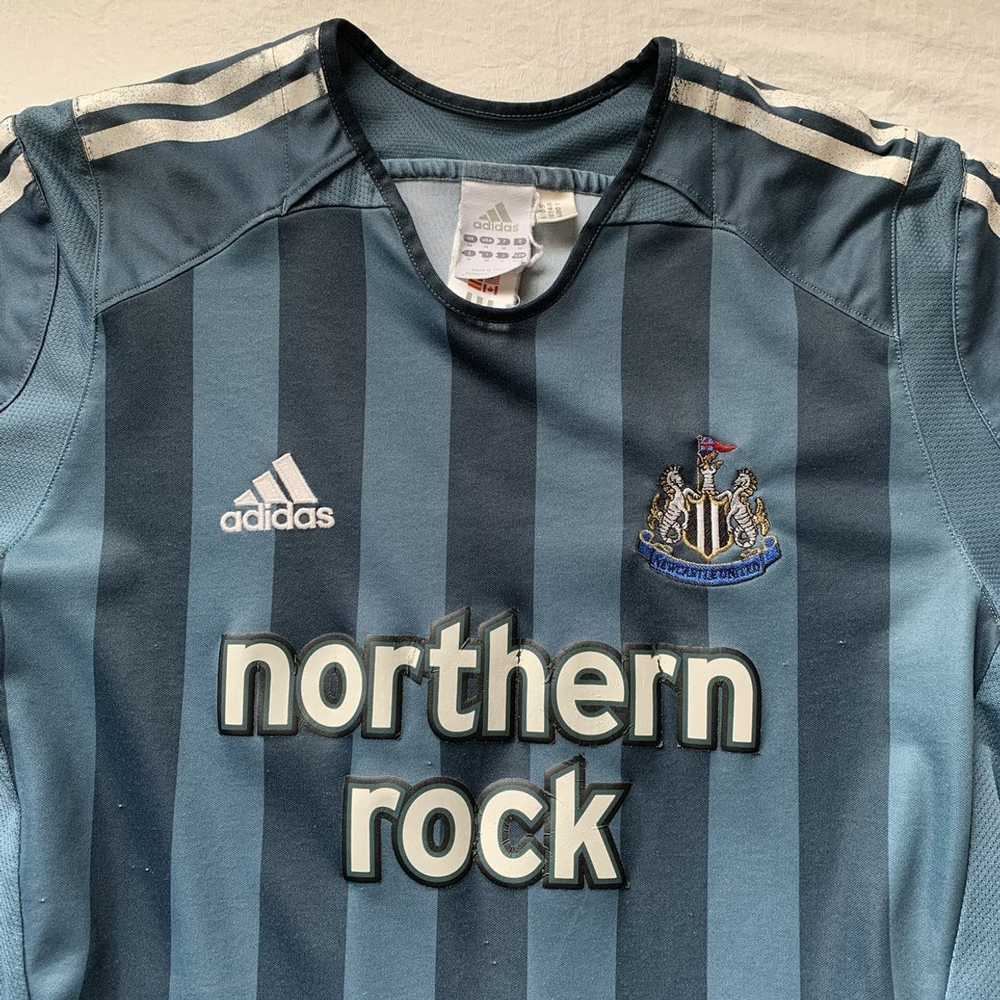 Adidas Newcastle Away Jersey 2005 - image 3