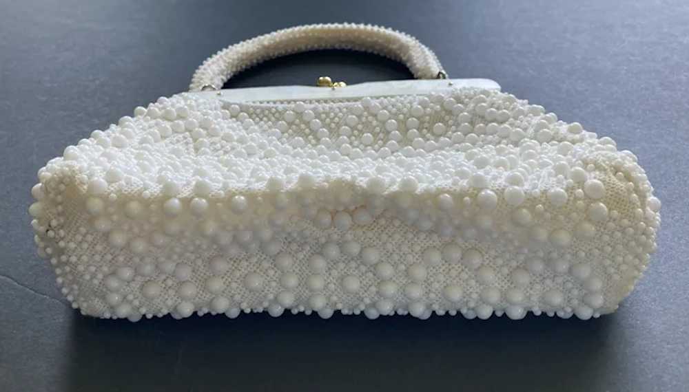 REDUCED 1960's White Plastic Beaded Purse With Mo… - image 3