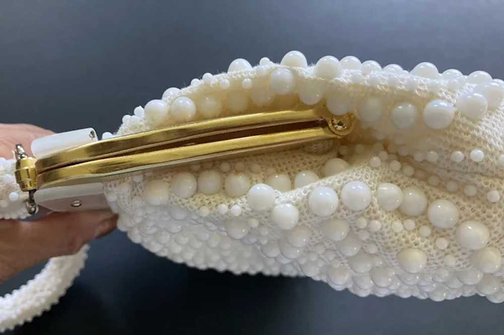 REDUCED 1960's White Plastic Beaded Purse With Mo… - image 4