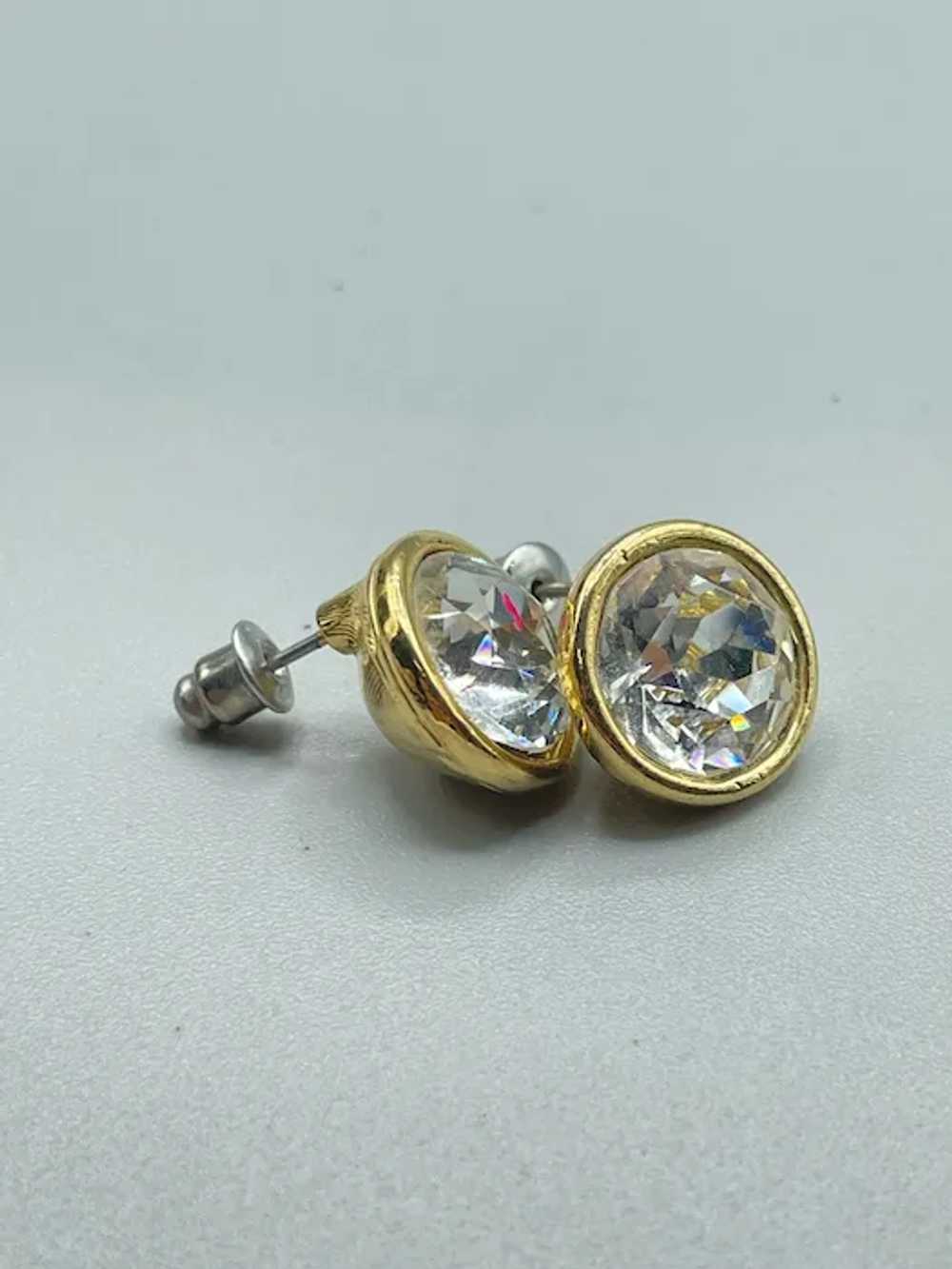 Vintage Pierced Crystals Earrings Gold Tone Studs… - image 10