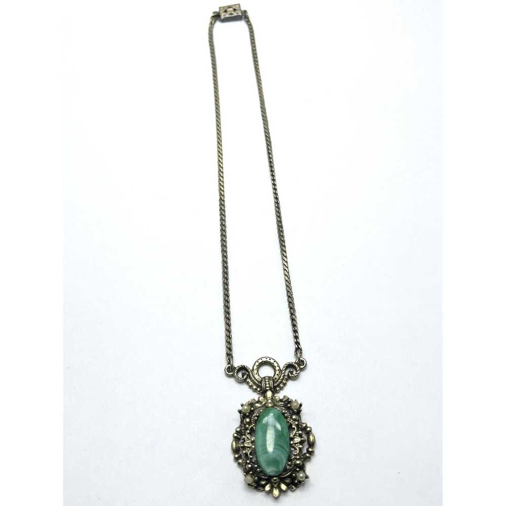 Vintage Vintage Green Peking Glass Necklace - image 4