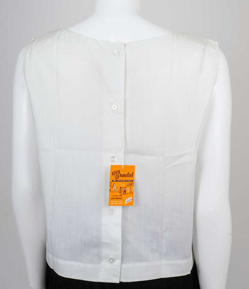 Embroidered 50s Sleeveless Blouse - image 4