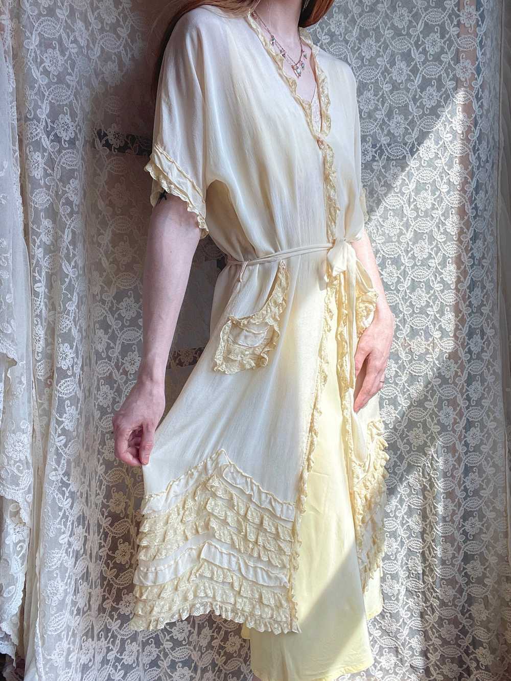 1920s Pale Yellow Silk Ruffle Robe Tie Waist - image 1