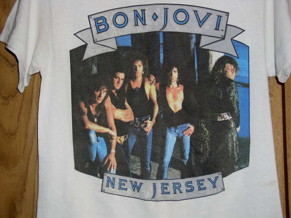 Bon Jovi × Rock T Shirt × Vintage Bon Jovi Concer… - image 3