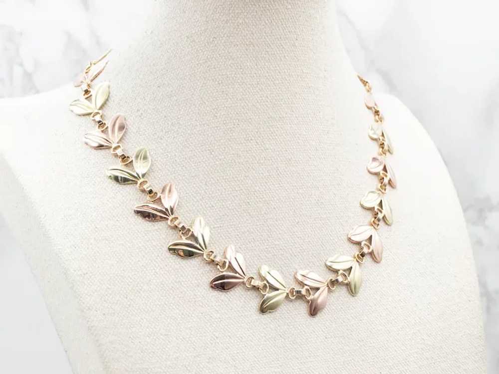 Two Tone 14-Karat Gold Seed Pod Link Necklace - image 5