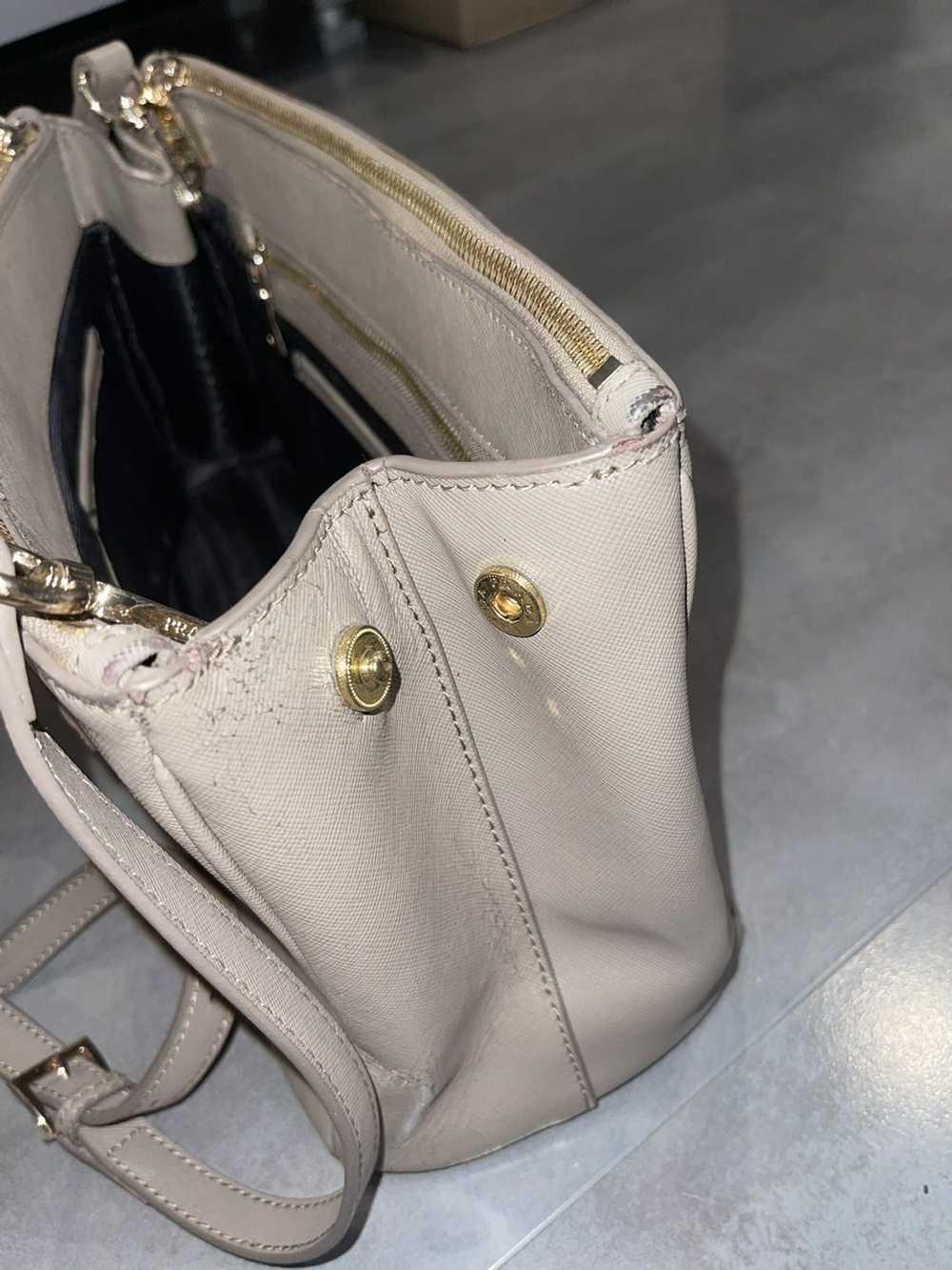 Luxury Prada Milano Beige Leather Hand Bag - image 10