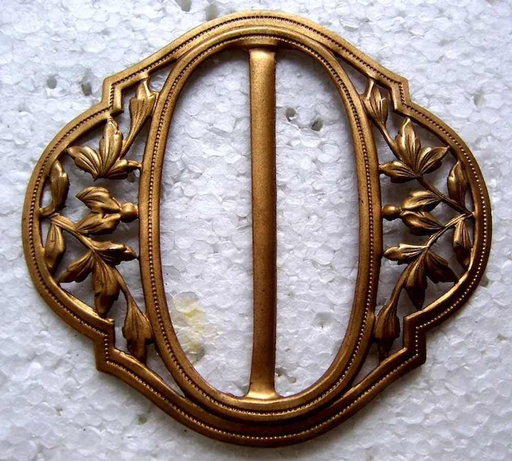 Two Art Nouveau belt or sash buckles in gilded re… - image 3