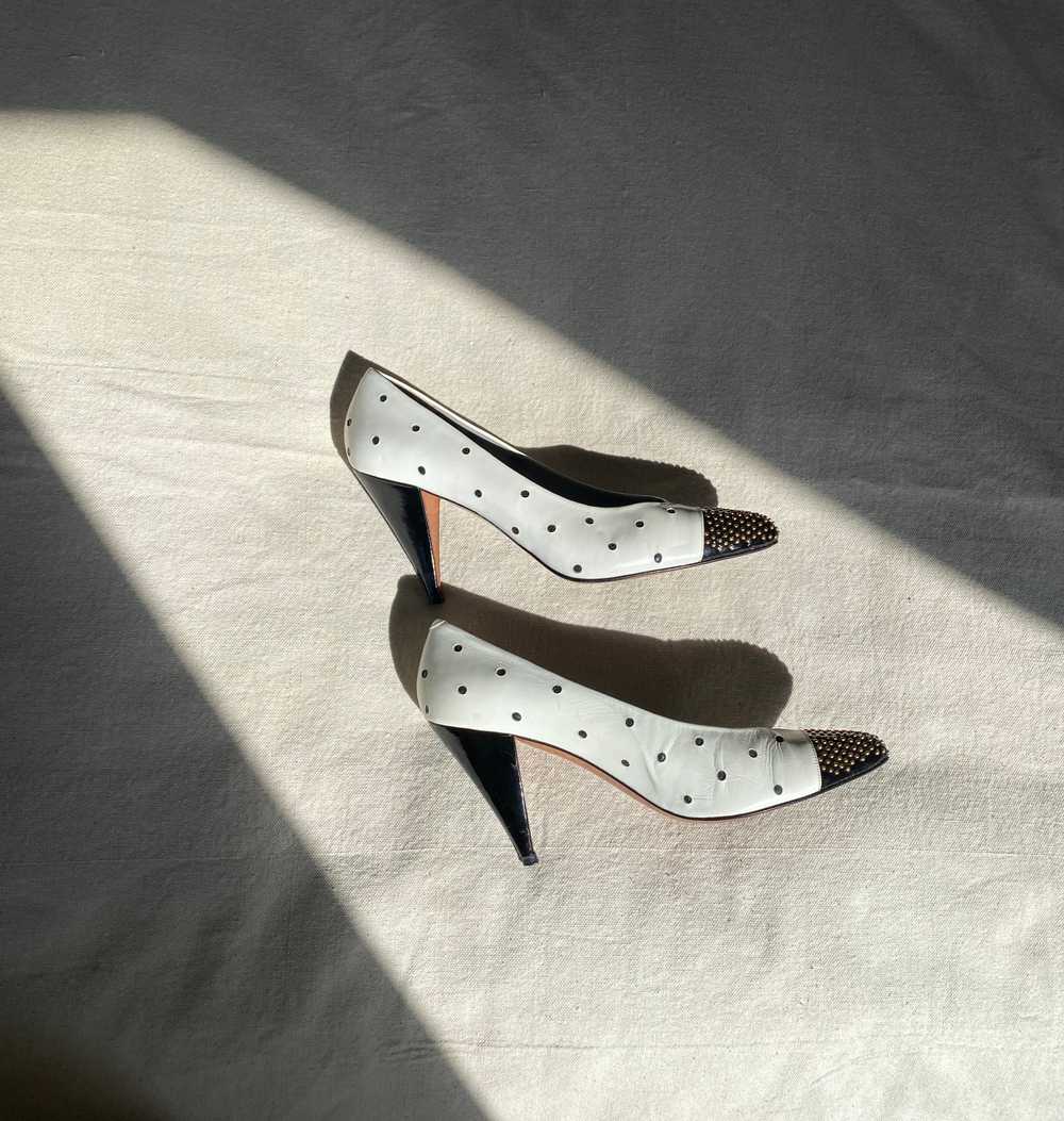 vintage black and white polka dot heels / 80s lea… - image 4
