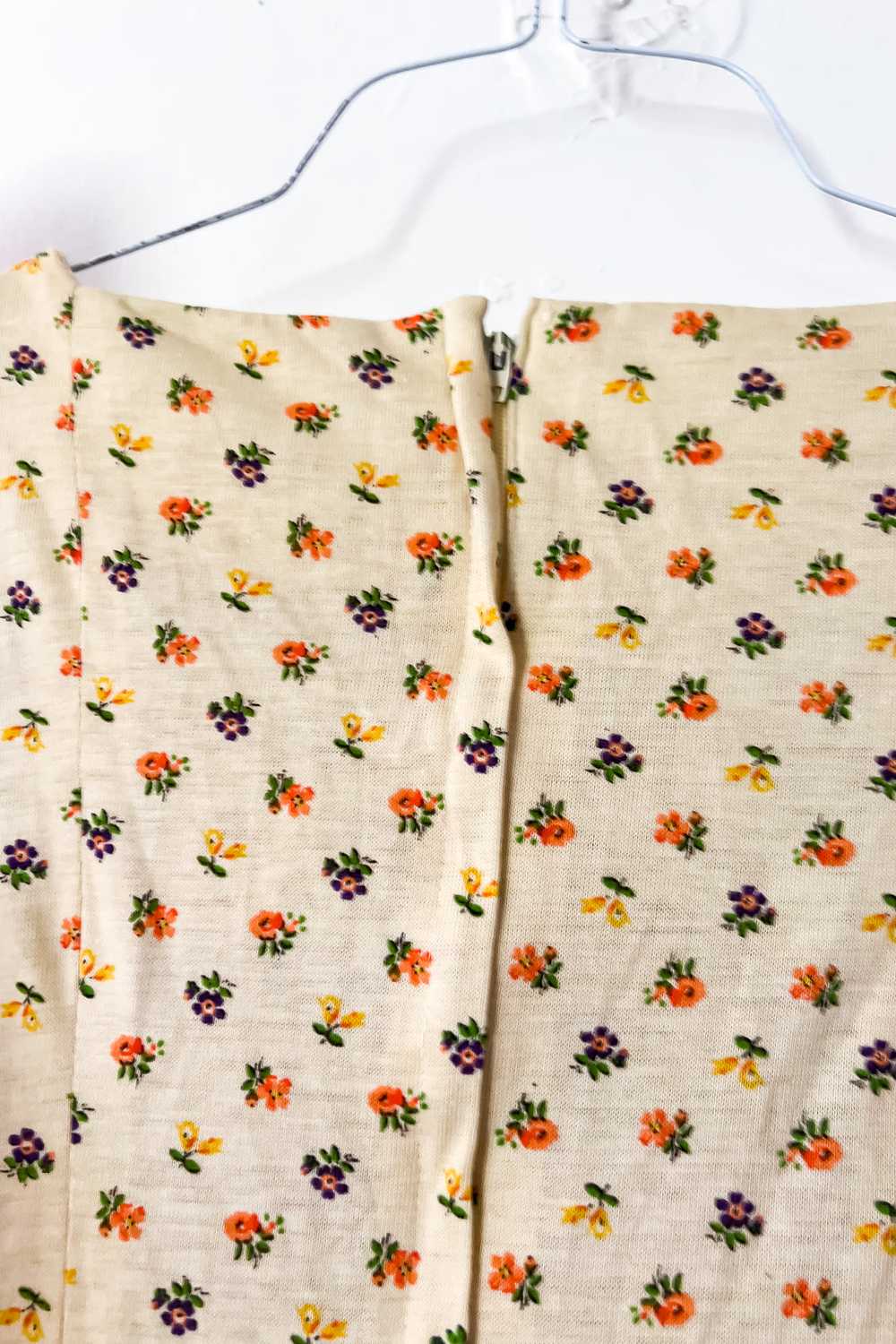 1970s Ditsy Floral Knit Mini Dress / Medium - image 7