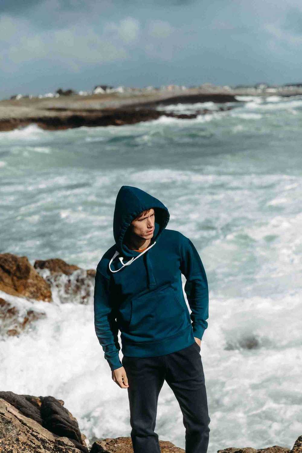 APNÉE HOMME Hoodie. APNÉE. - image 2