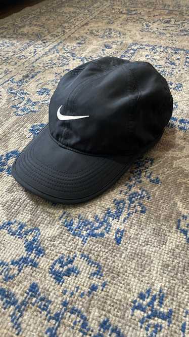 Nike Nike FeatherLight Dri-Fit Hat