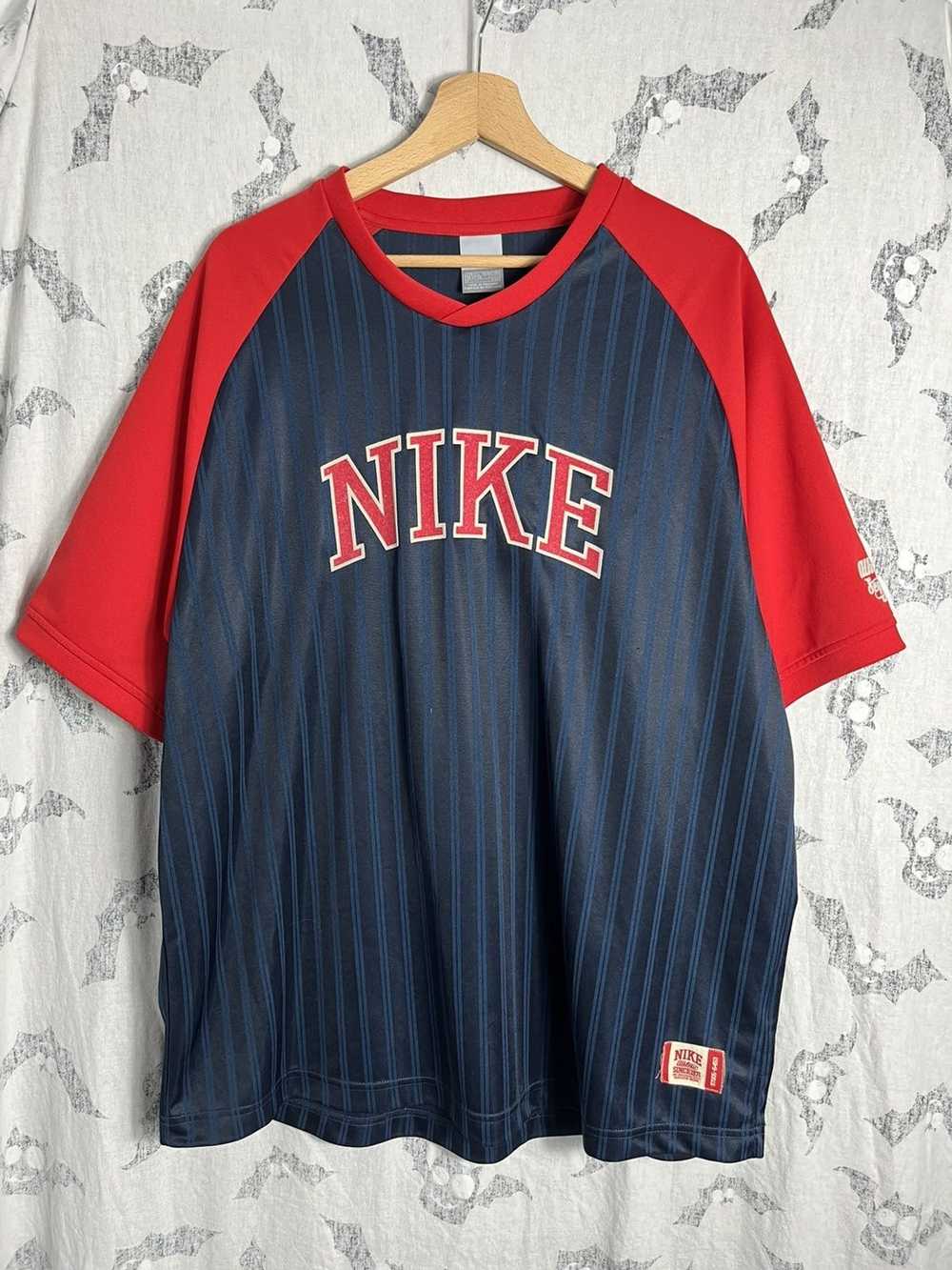 Nike × Streetwear Nike Spellout jersey y2k univer… - image 1