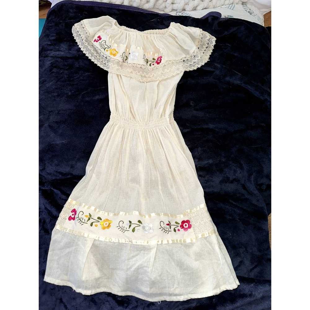 Vintage VINTAGE EMBROIDERED RUFFLE GAUZE PEASANT … - image 5