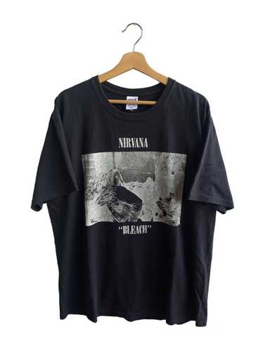 Nirvana T-Shirt  Bleach t shirts, Shirts, Print clothes
