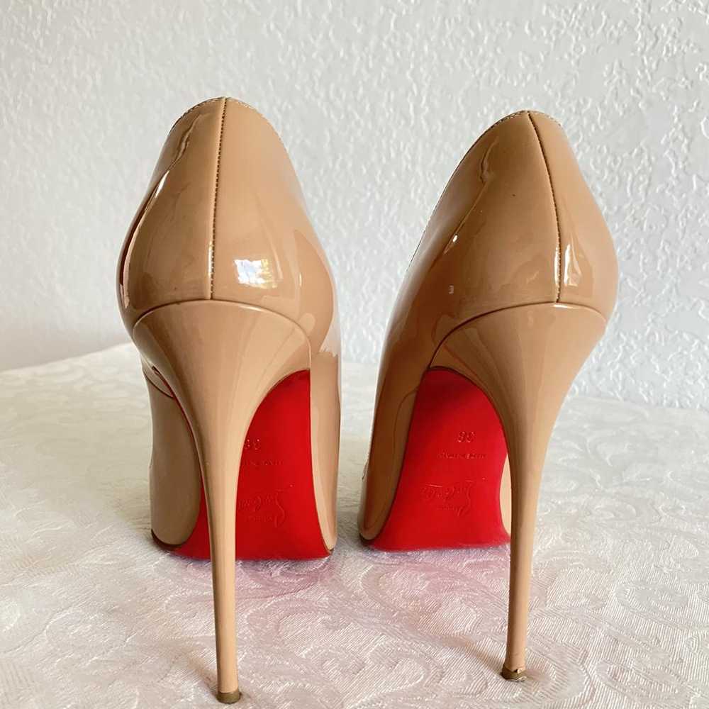 Christian Louboutin So Kate patent leather heels - image 7