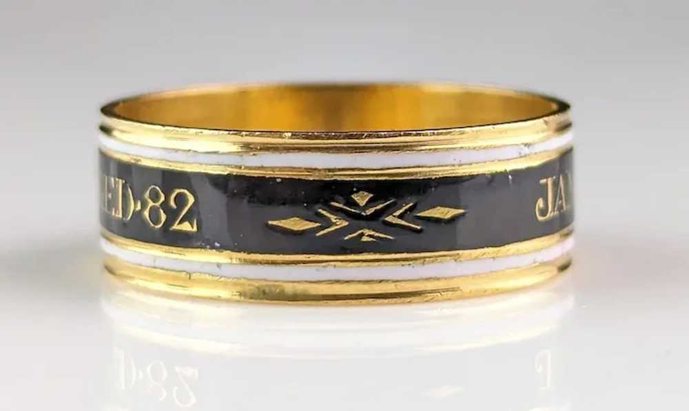 Antique Georgian mourning band ring, enamelled 22… - image 11