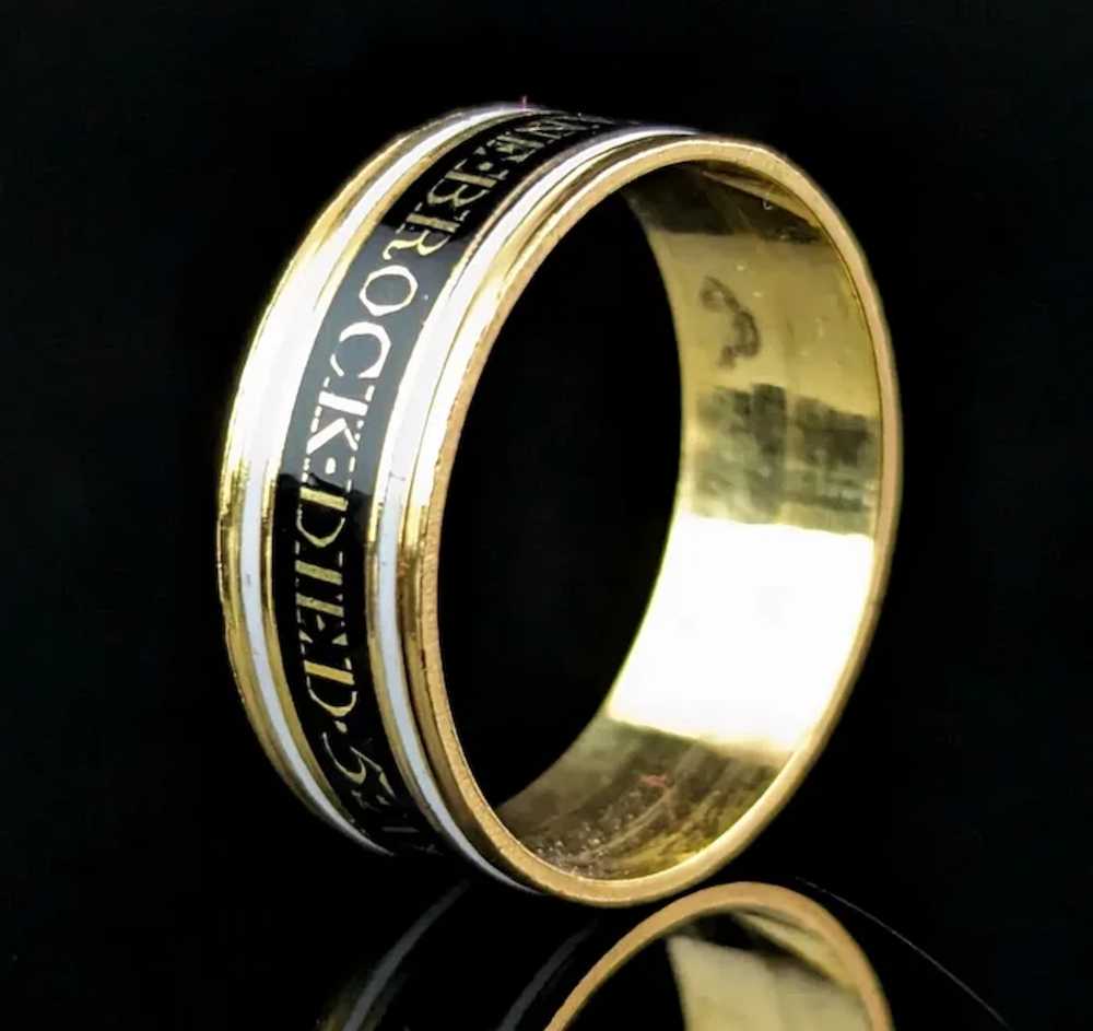 Antique Georgian mourning band ring, enamelled 22… - image 4