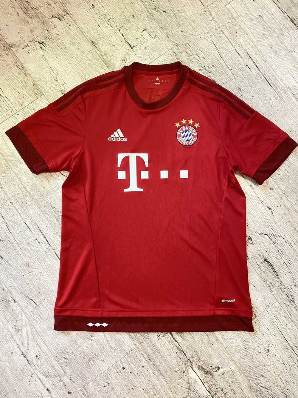 Adidas × Soccer Jersey Bayern Munich F.C. 2015-16… - image 1