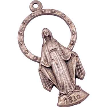 Miraculous Medal Wood Carving Decor - Medal of Our Lady of Graces