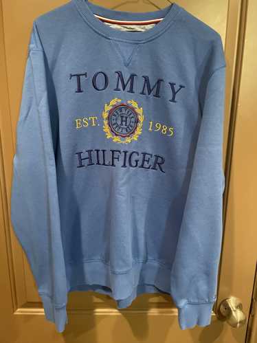 Tommy Hilfiger Tommy Hilfiger Embroidered Crewneck