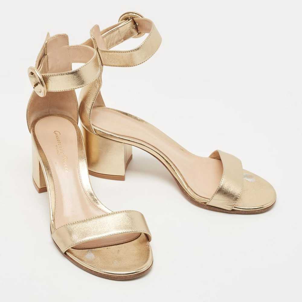 Gianvito Rossi Patent leather sandal - image 3