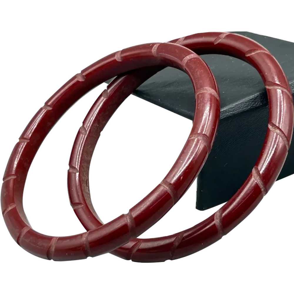 Vintage Bakelite Bangles Carved Bracelets Set of … - image 1