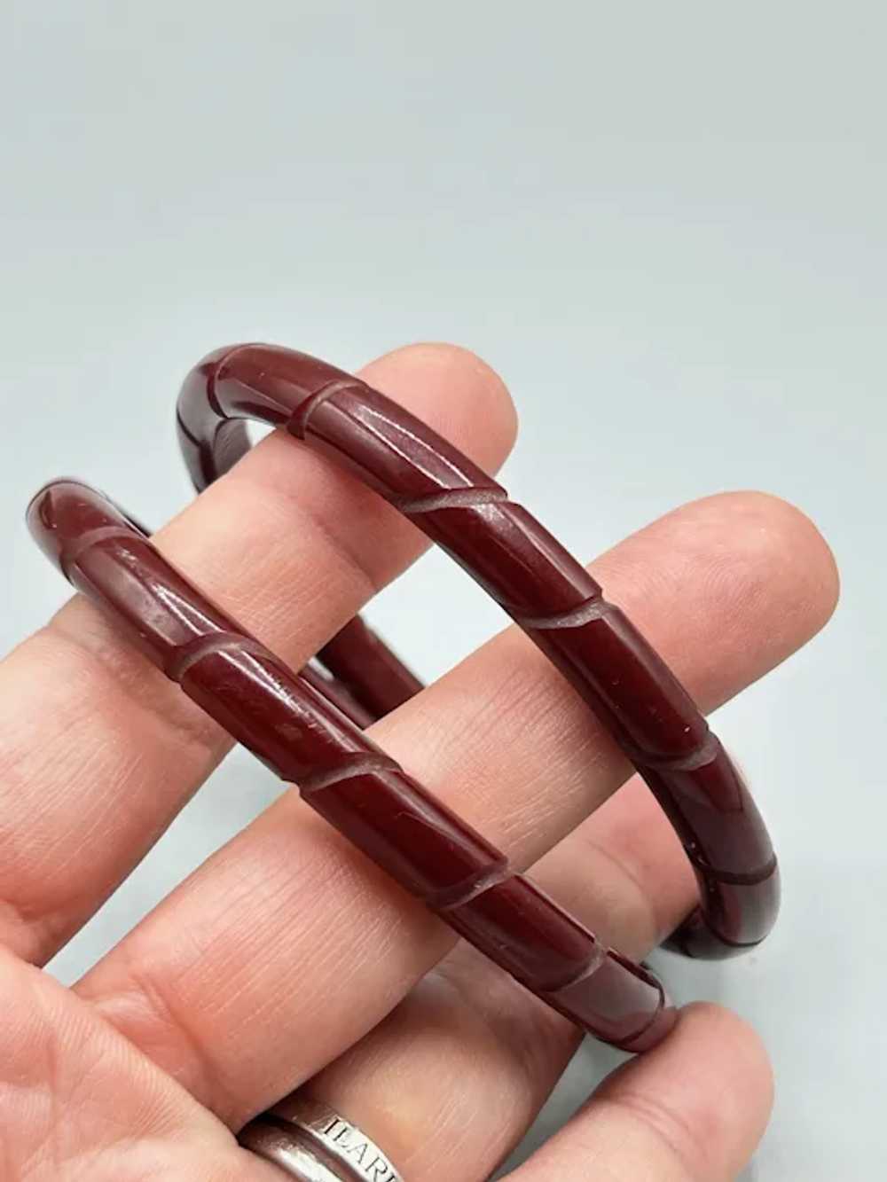 Vintage Bakelite Bangles Carved Bracelets Set of … - image 5