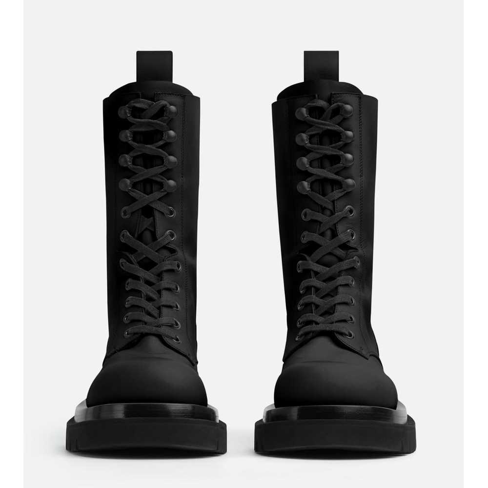 Bottega Veneta Lug leather ankle boots - image 9