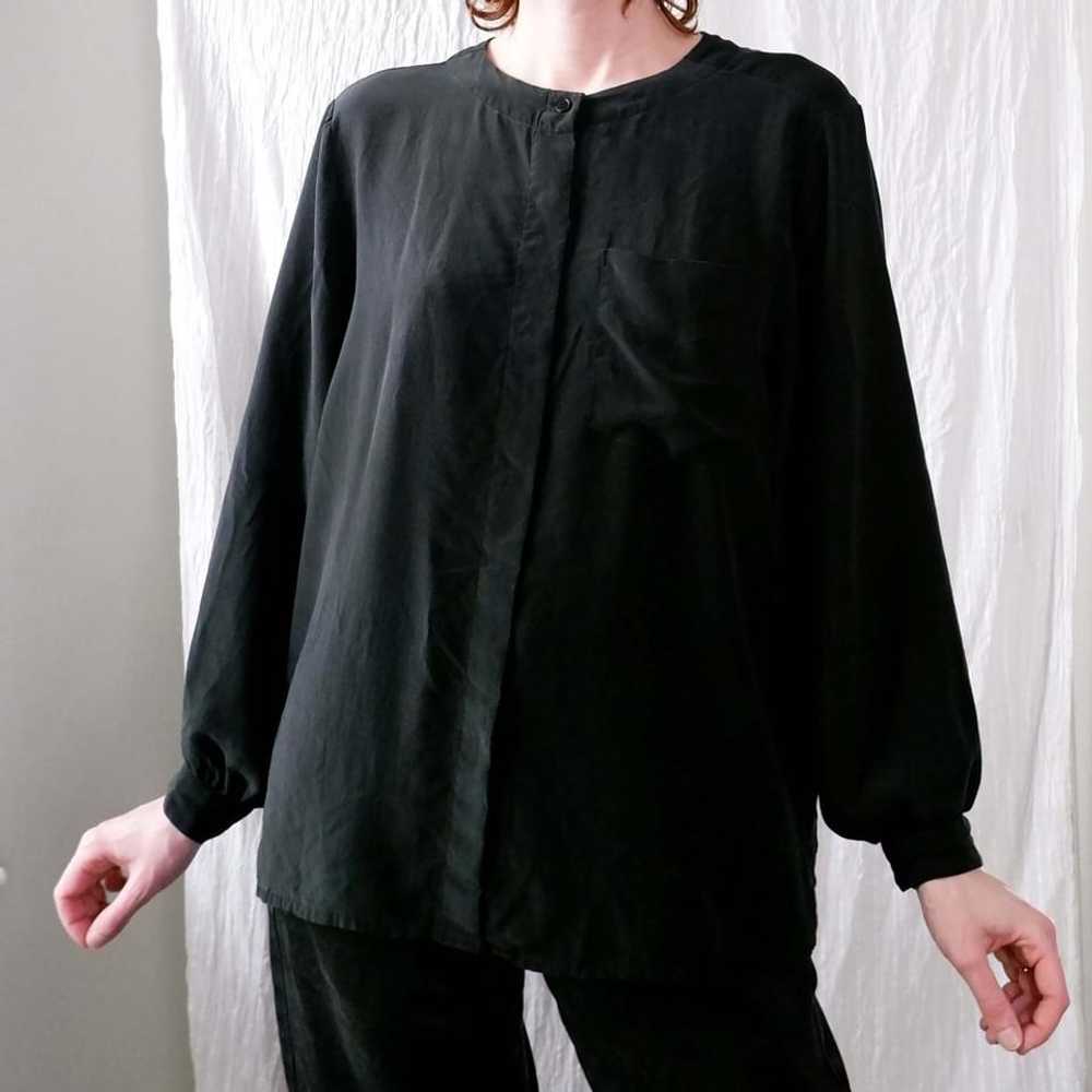 80s/90s silk black minimalist blouse (M) - image 1