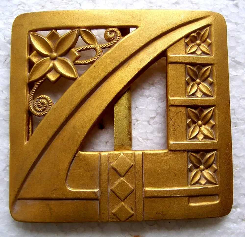 Two Art Nouveau belt or sash buckles in gilded br… - image 4