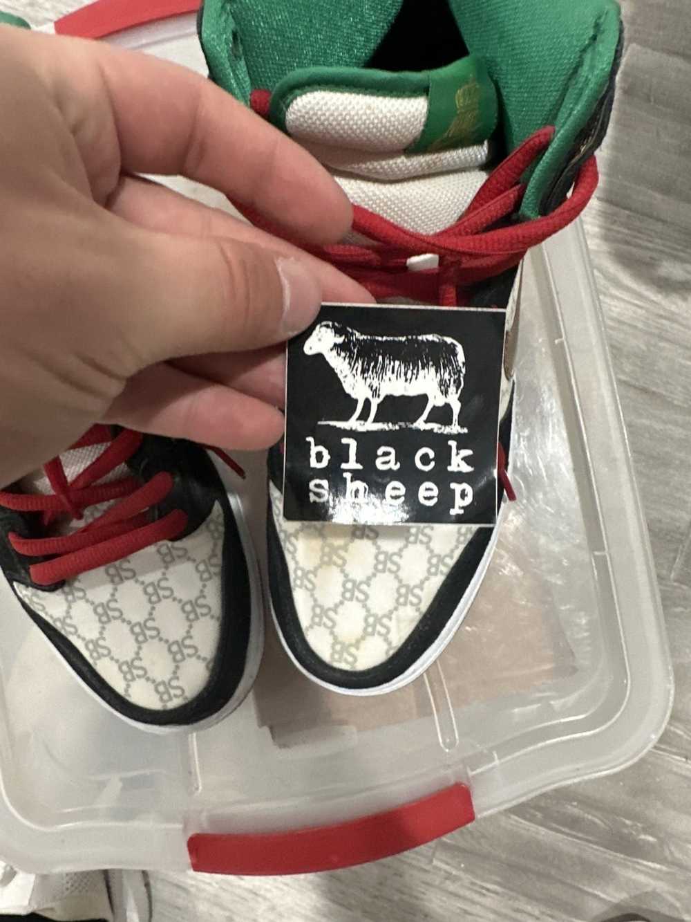 Black Sheep × Nike Nike x Black Sheep “Gucci” SB … - image 5