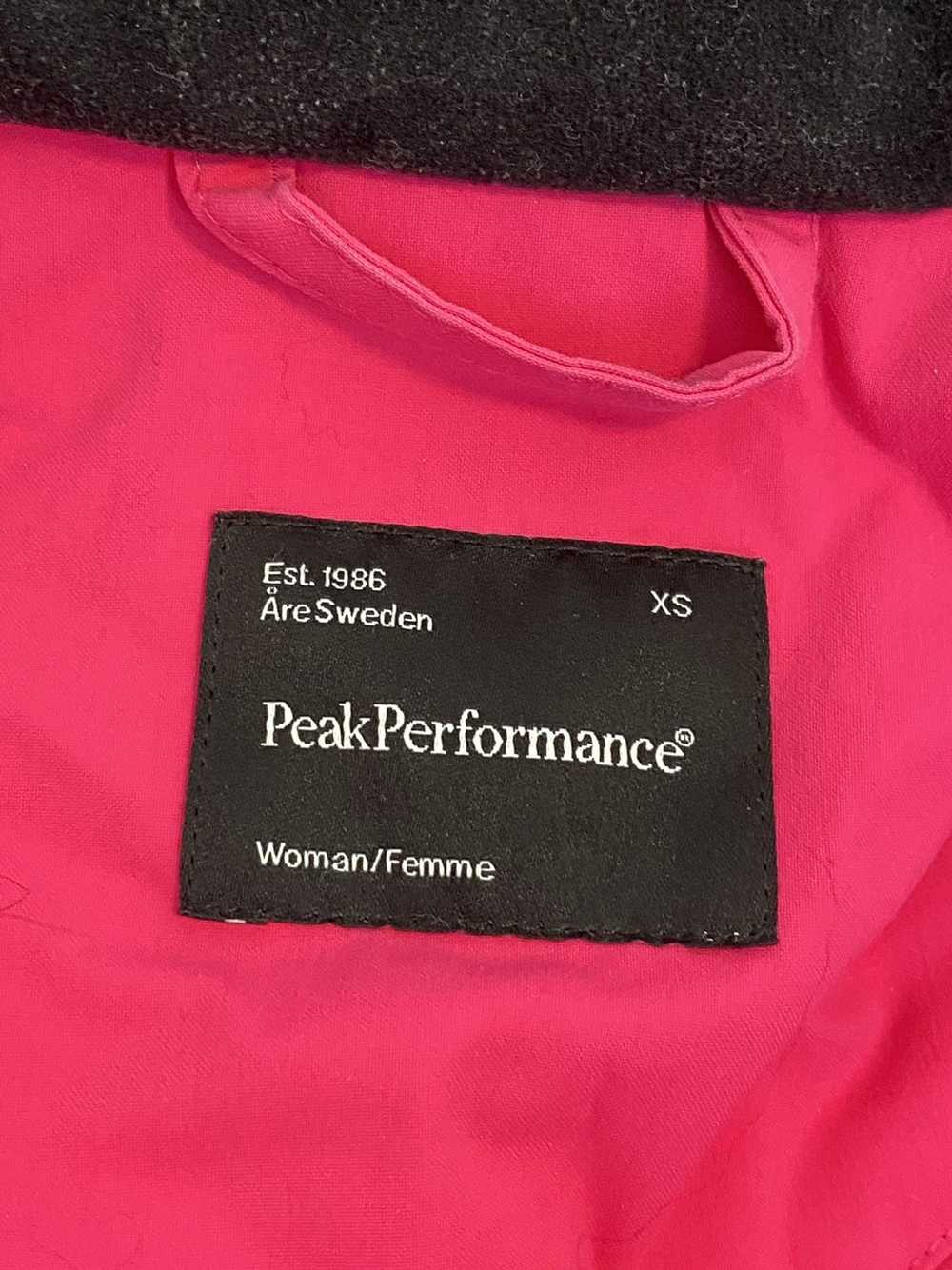 Peak Performance Peak Performance W North J Ladie… - image 2