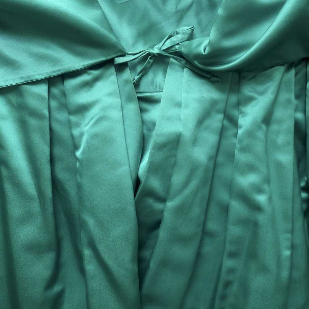 1960s teal satin cape - image 4