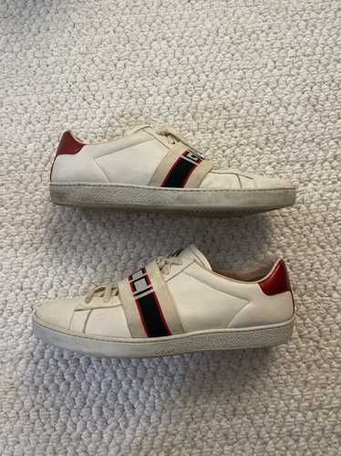 Gucci Gucci Aces Tennis Shoes